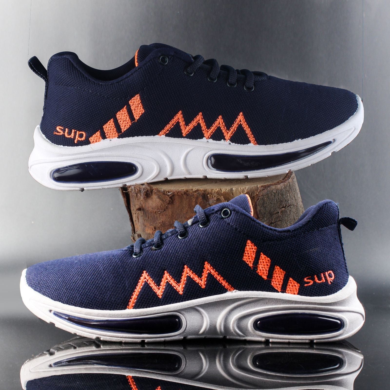 Vapor Lightweight Trail Runner — Strider