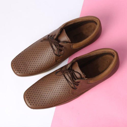 Cobblestone Suede Desert Boot — Cobble & Co